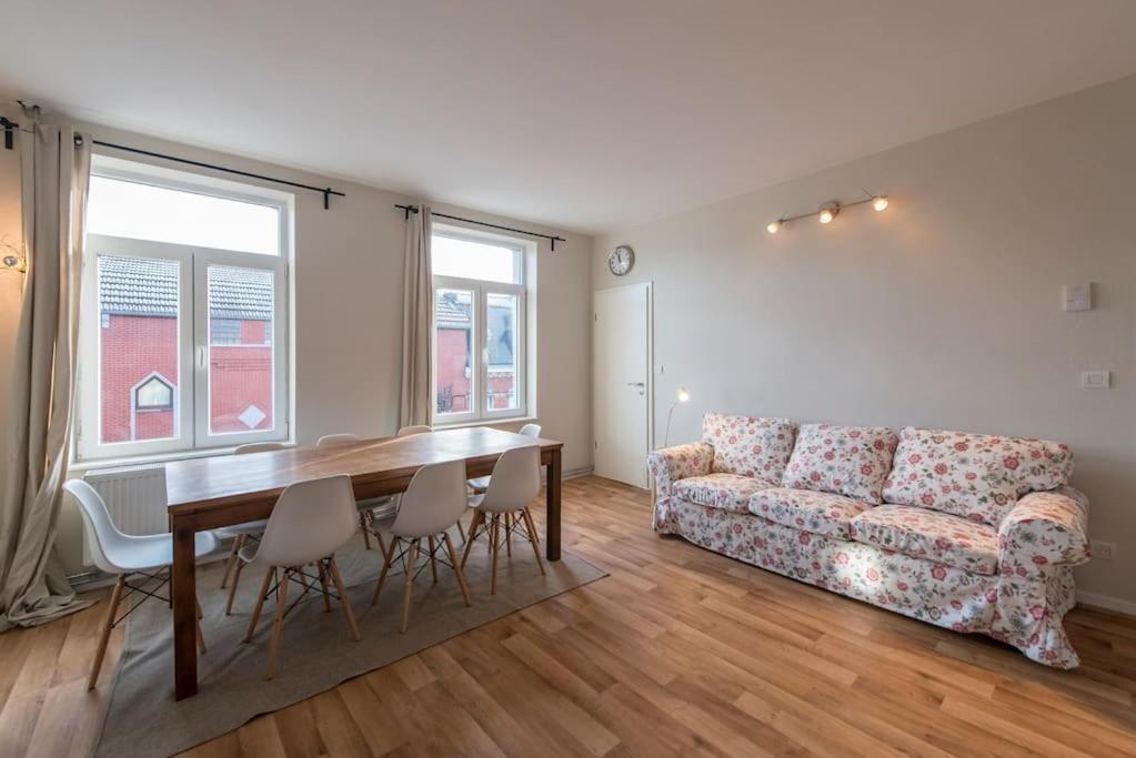 Appartement 4 Chambres A Liège Dış mekan fotoğraf